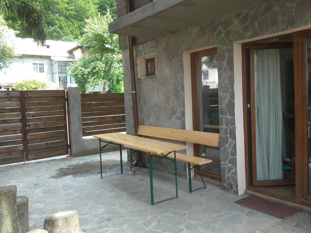 La Buni Buşteni Exterior foto